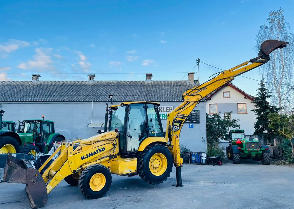 Komatsu WB93R - Экскаватор-погрузчик: фото 2 Komatsu WB93R - Экскаватор-погрузчик: фото 2