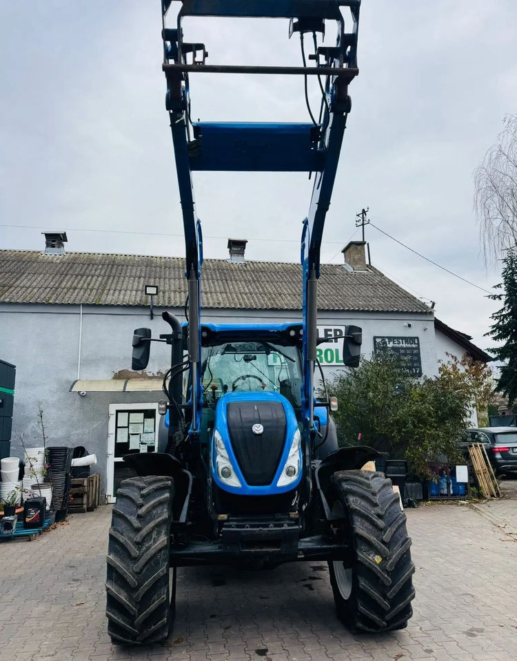 New Holland T6.180 - Трактор: фото 3 New Holland T6.180 - Трактор: фото 3