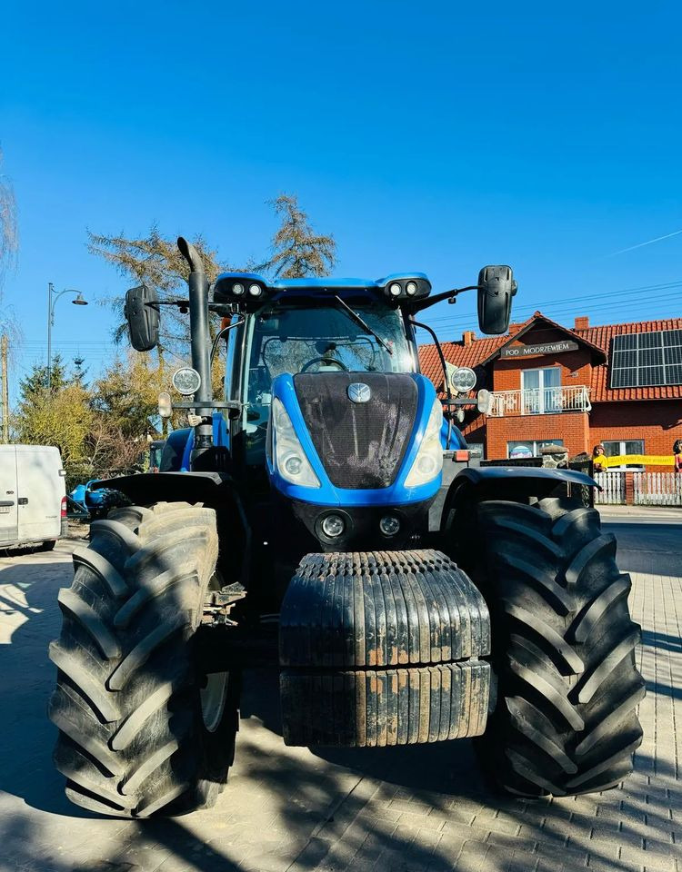 New Holland T7.230 - Трактор: фото 4 New Holland T7.230 - Трактор: фото 4
