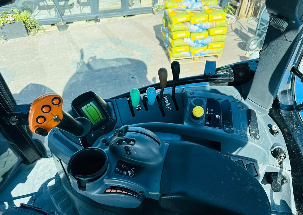 New Holland T7030 в лизинг New Holland T7030: фото 13