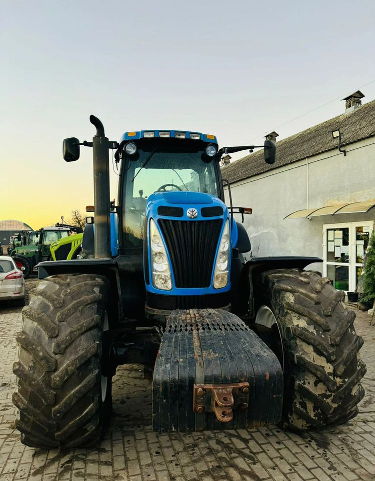 New Holland T8040 - Трактор: фото 4 New Holland T8040 - Трактор: фото 4