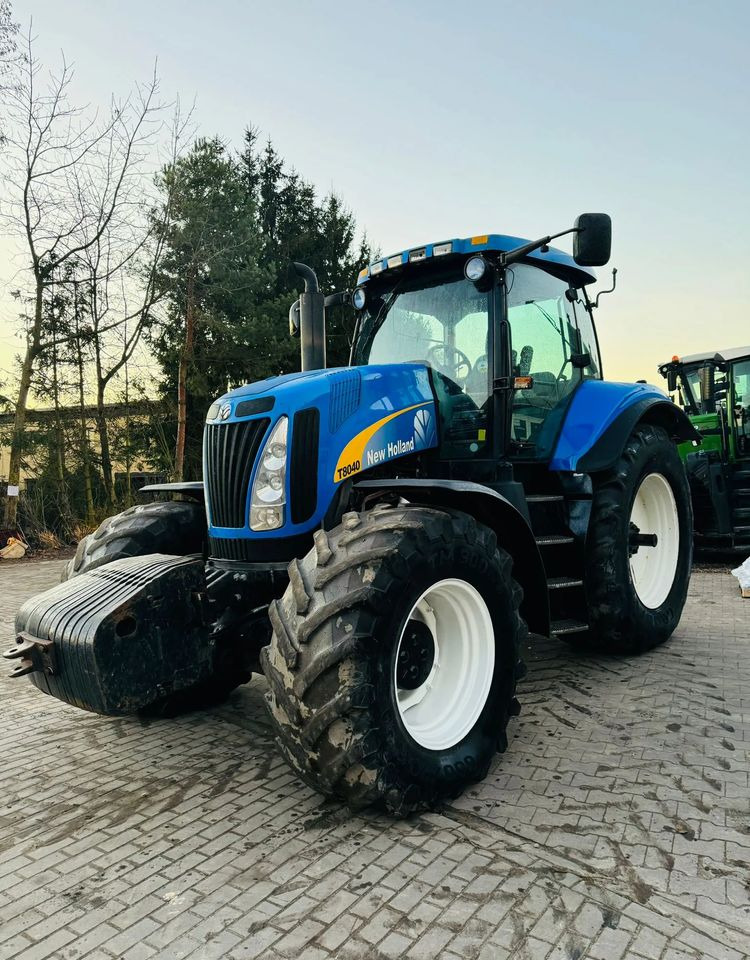New Holland T8040 - Трактор: фото 3 New Holland T8040 - Трактор: фото 3