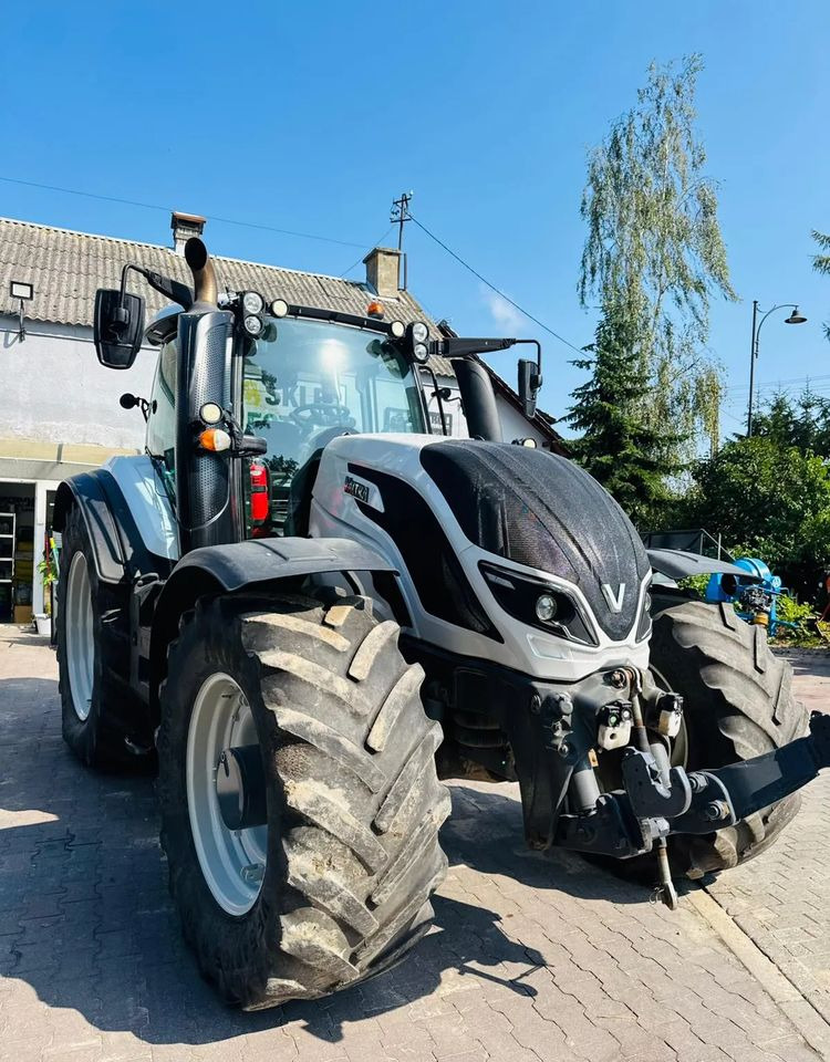 Valtra T254 Versu - Трактор: фото 3 Valtra T254 Versu - Трактор: фото 3