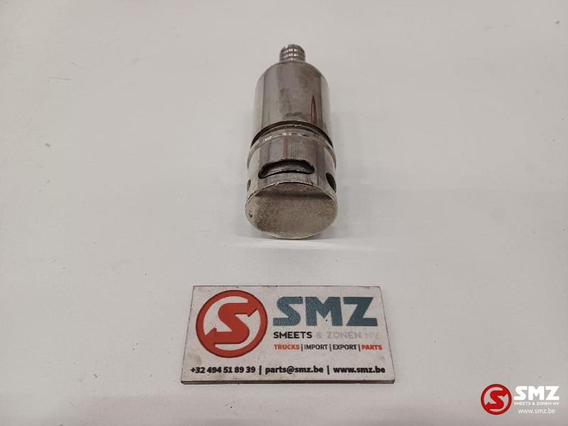 Caterpillar Refueling valve Caterpillar - Топливная система для Погрузочно-разгрузочной техники: фото 3 Caterpillar Refueling valve Caterpillar - Топливная система для Погрузочно-разгрузочной техники: фото 3