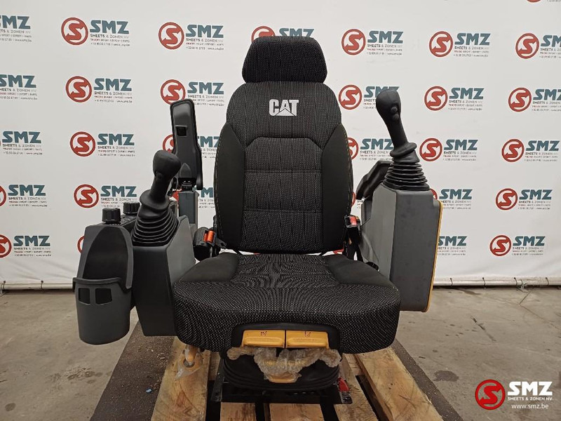 Caterpillar Seat complete Caterpillar - Кабина и интерьер для Погрузочно-разгрузочной техники: фото 1 Caterpillar Seat complete Caterpillar - Кабина и интерьер для Погрузочно-разгрузочной техники: фото 1