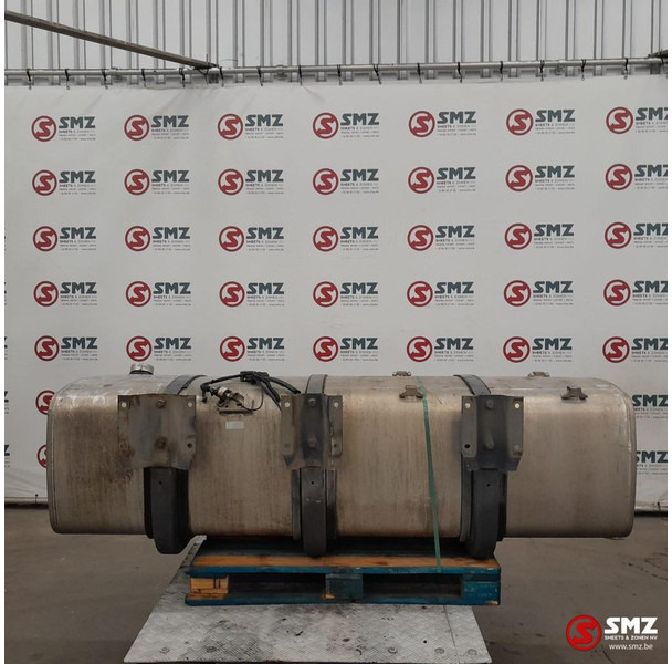 DAF Occ brandstoftank 845L + steunen DAF - Топливный бак для Грузовиков: фото 2 DAF Occ brandstoftank 845L + steunen DAF - Топливный бак для Грузовиков: фото 2
