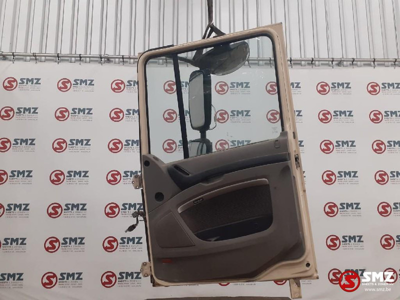 DAF Occ deur rechts DAF - Дверь и запчасти для Грузовиков: фото 2 DAF Occ deur rechts DAF - Дверь и запчасти для Грузовиков: фото 2