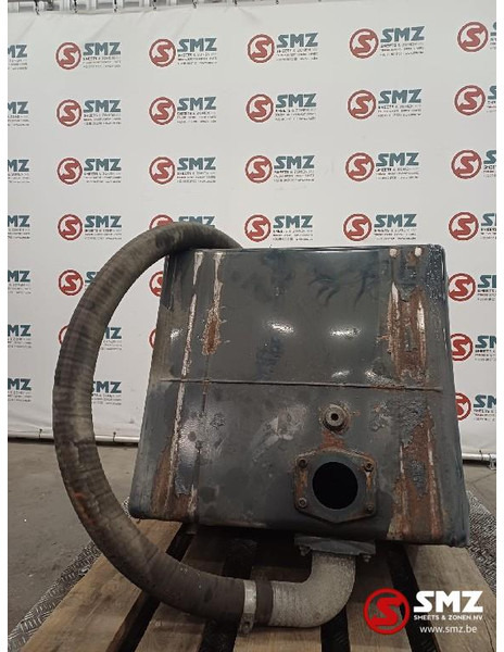 Hiab Occ hydraulische tank 200L Hiab - Бак для гидравлической жидкости для Грузовиков: фото 4 Hiab Occ hydraulische tank 200L Hiab - Бак для гидравлической жидкости для Грузовиков: фото 4