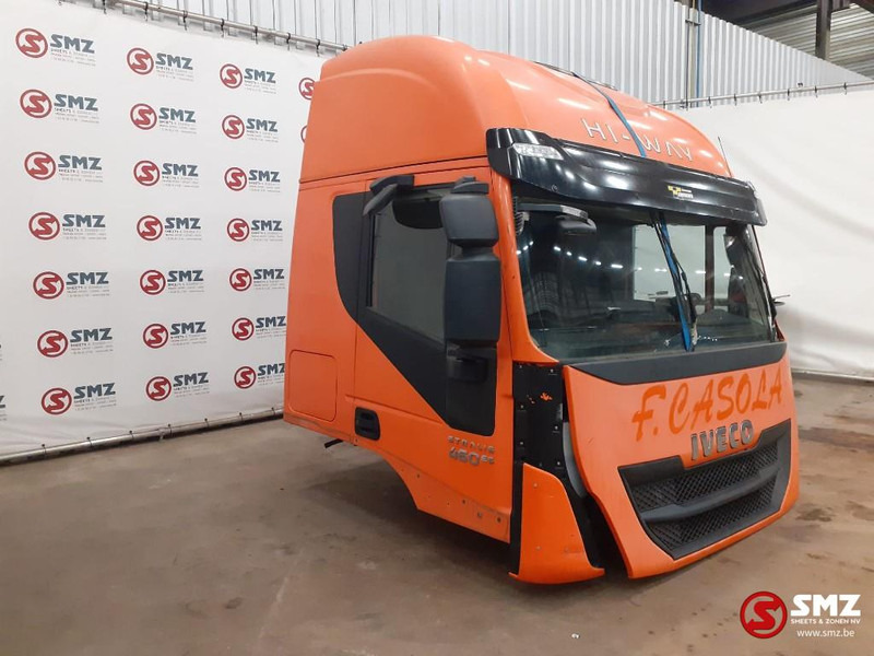 Iveco Occ cabine compleet Iveco Stralis HI Way euro 6 - Кабина и интерьер для Грузовиков: фото 3 Iveco Occ cabine compleet Iveco Stralis HI Way euro 6 - Кабина и интерьер для Грузовиков: фото 3