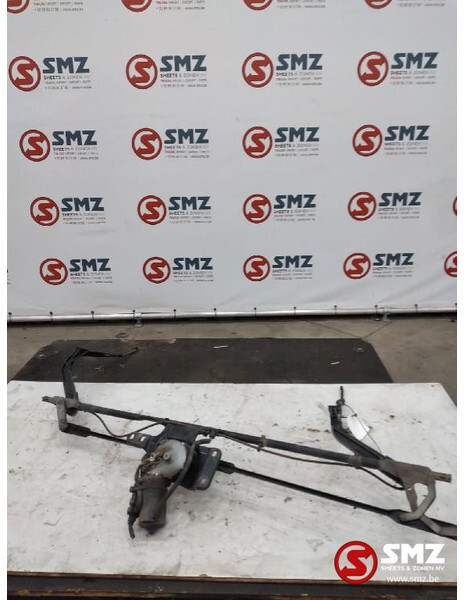 Iveco Occ ruitenwissermotor + mechanisme Iveco - Щетка стеклоочистителя для Грузовиков: фото 2 Iveco Occ ruitenwissermotor + mechanisme Iveco - Щетка стеклоочистителя для Грузовиков: фото 2