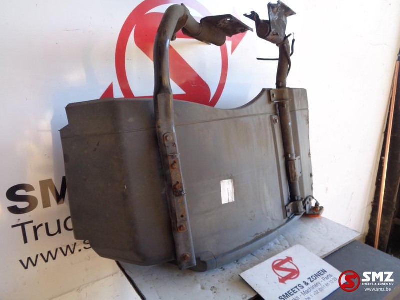 Iveco Occ spatbord links voor - Кузов и экстерьер для Грузовиков: фото 2 Iveco Occ spatbord links voor - Кузов и экстерьер для Грузовиков: фото 2