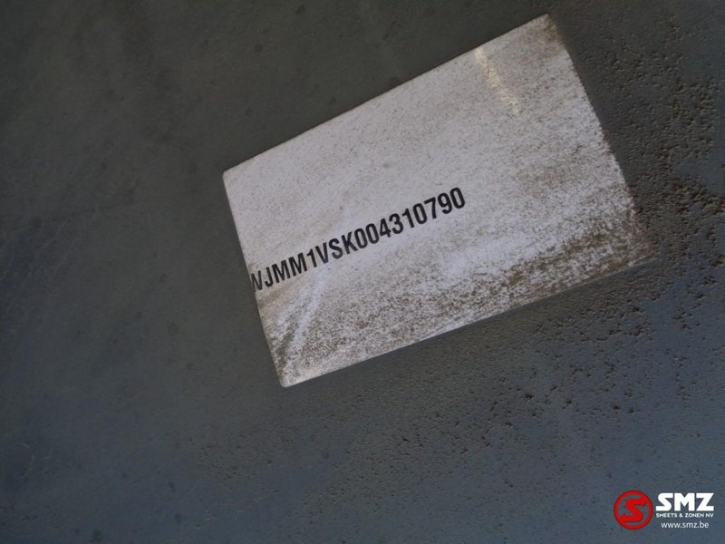 Iveco Occ spatbord links voor - Кузов и экстерьер для Грузовиков: фото 4 Iveco Occ spatbord links voor - Кузов и экстерьер для Грузовиков: фото 4