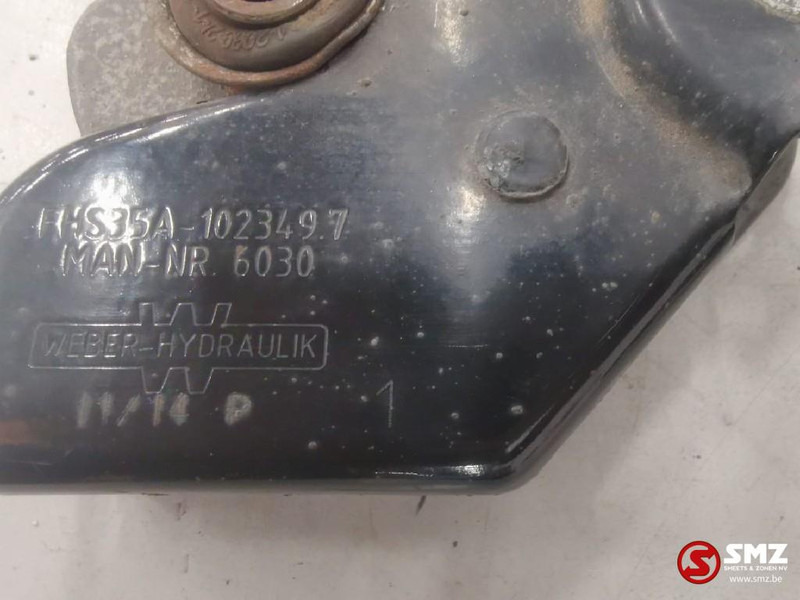 MAN Occ Cabinevergrendeling MAN TGX 18.440 - Рама/ Шасси для Грузовиков: фото 2 MAN Occ Cabinevergrendeling MAN TGX 18.440 - Рама/ Шасси для Грузовиков: фото 2