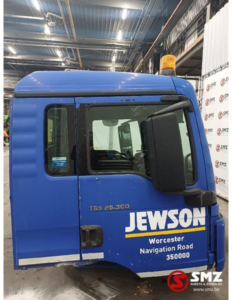 MAN Occ cabine RHD MAN TGS - Кабина и интерьер для Грузовиков: фото 4 MAN Occ cabine RHD MAN TGS - Кабина и интерьер для Грузовиков: фото 4