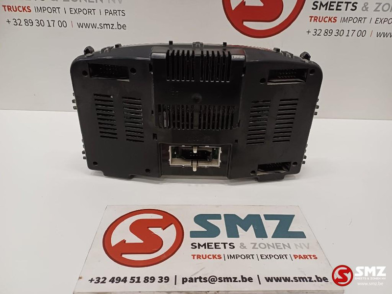 MAN Occ instrumentenpaneel MAN - Приборная панель для Грузовиков: фото 2 MAN Occ instrumentenpaneel MAN - Приборная панель для Грузовиков: фото 2