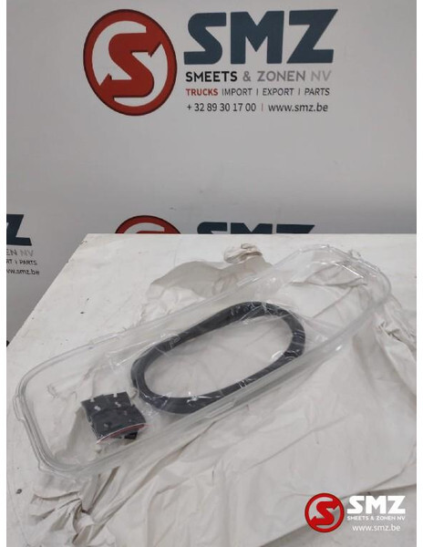 Mercedes-Benz Koplampglas rechts mercedes atego - Передняя фара для Грузовиков: фото 1 Mercedes-Benz Koplampglas rechts mercedes atego - Передняя фара для Грузовиков: фото 1