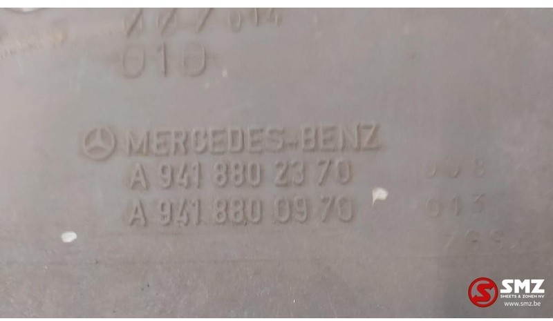 Mercedes-Benz Occ Bumperhoek links Mercedes Actros MP1 - Угол бампера для Грузовиков: фото 4 Mercedes-Benz Occ Bumperhoek links Mercedes Actros MP1 - Угол бампера для Грузовиков: фото 4