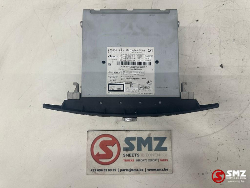 Mercedes-Benz Occ Radio Mercedes W204 - Электрическая система для Легковых автомобилей: фото 2 Mercedes-Benz Occ Radio Mercedes W204 - Электрическая система для Легковых автомобилей: фото 2