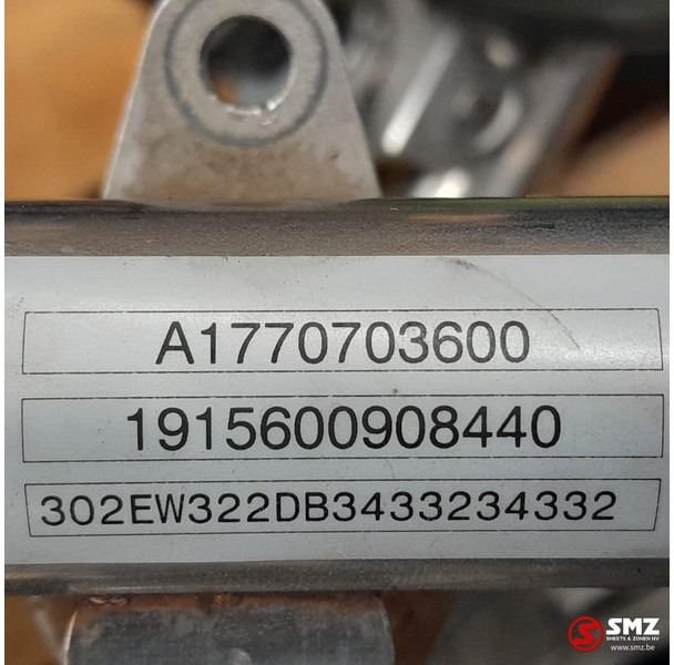 Mercedes-Benz Occ brandstofinjectiespruitsuk + 4 verstuivers AMG - Топливная система для Легковых автомобилей: фото 4 Mercedes-Benz Occ brandstofinjectiespruitsuk + 4 verstuivers AMG - Топливная система для Легковых автомобилей: фото 4