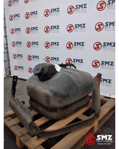 Mercedes-Benz Occ brandstoftank 125L Mercedes Atego A9704710001 - Топливный бак для Грузовиков: фото 2 Mercedes-Benz Occ brandstoftank 125L Mercedes Atego A9704710001 - Топливный бак для Грузовиков: фото 2