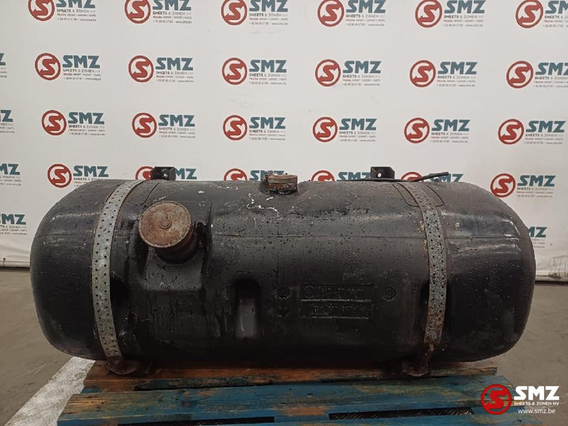 Mercedes-Benz Occ brandstoftank 225L Mercedes - Топливный бак для Грузовиков: фото 1 Mercedes-Benz Occ brandstoftank 225L Mercedes - Топливный бак для Грузовиков: фото 1