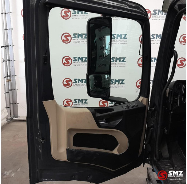 Mercedes-Benz Occ cabine Mercedes Actros MP4 low - Кабина и интерьер для Грузовиков: фото 5 Mercedes-Benz Occ cabine Mercedes Actros MP4 low - Кабина и интерьер для Грузовиков: фото 5