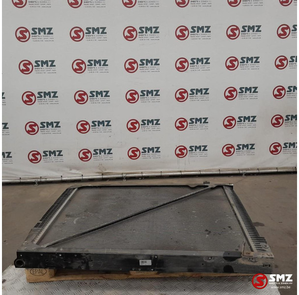Mercedes-Benz Occ radiator Mercedes - Радиатор для Грузовиков: фото 2 Mercedes-Benz Occ radiator Mercedes - Радиатор для Грузовиков: фото 2
