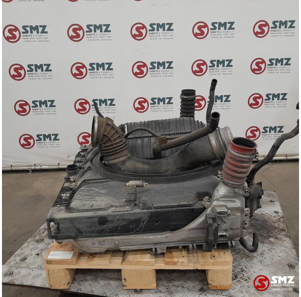 Mercedes-Benz Occ radiator + intercooler + expansievat Mercedes - Радиатор для Грузовиков: фото 4 Mercedes-Benz Occ radiator + intercooler + expansievat Mercedes - Радиатор для Грузовиков: фото 4