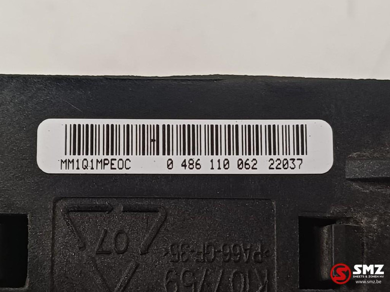 Renault Occ ECU EBS7 regeleenheid Renault - Блок управления для Грузовиков: фото 5 Renault Occ ECU EBS7 regeleenheid Renault - Блок управления для Грузовиков: фото 5