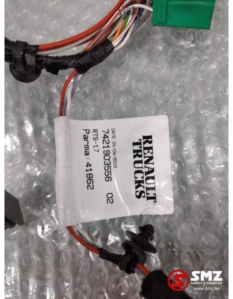 Renault Occ Kabelboom rechter deur Renault T - Кабели/ Провода для Грузовиков: фото 2 Renault Occ Kabelboom rechter deur Renault T - Кабели/ Провода для Грузовиков: фото 2