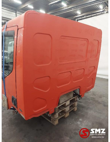 Renault Occ cabine compleet Renault Midlum - Кабина и интерьер для Грузовиков: фото 3 Renault Occ cabine compleet Renault Midlum - Кабина и интерьер для Грузовиков: фото 3