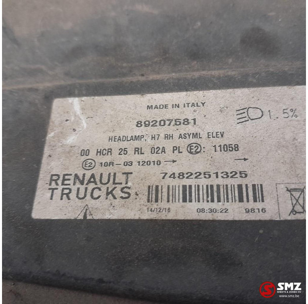 Renault Occ koplamp rechts RHD Renault - Передняя фара для Грузовиков: фото 3 Renault Occ koplamp rechts RHD Renault - Передняя фара для Грузовиков: фото 3