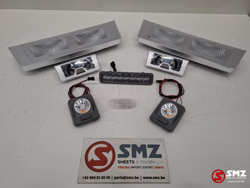 Renault Occ set interieurverlichting Renault - Свет/ Освещение для Грузовиков: фото 1 Renault Occ set interieurverlichting Renault - Свет/ Освещение для Грузовиков: фото 1