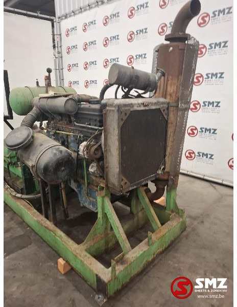 DAF Occ hogedrukwaterstraalinstallatie DAF 1160 - Строительная техника: фото 2 DAF Occ hogedrukwaterstraalinstallatie DAF 1160 - Строительная техника: фото 2