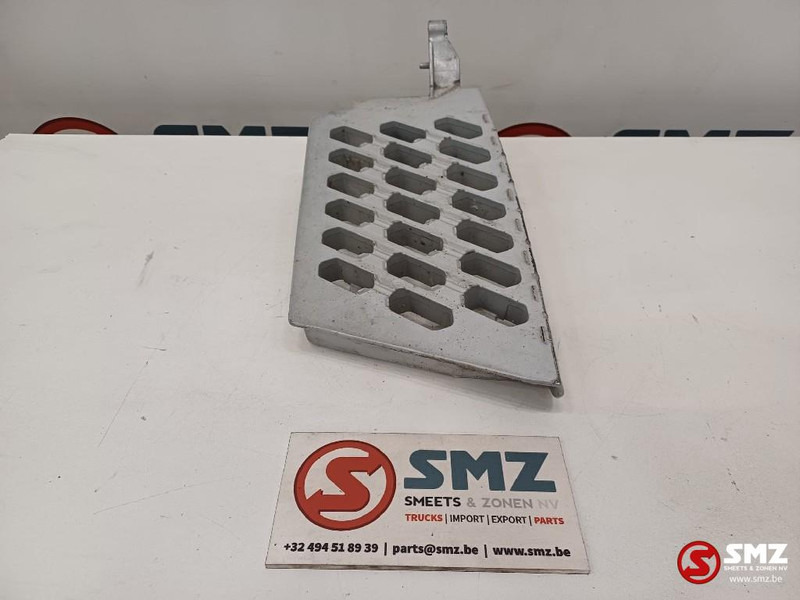 Volvo Occ treeplank rechts Volvo - Кабина и интерьер для Грузовиков: фото 4 Volvo Occ treeplank rechts Volvo - Кабина и интерьер для Грузовиков: фото 4