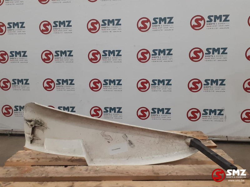 Volvo Occ zijdakspoiler rechts Volvo - Аэродинамика/ Спойлеры для Грузовиков: фото 2 Volvo Occ zijdakspoiler rechts Volvo - Аэродинамика/ Спойлеры для Грузовиков: фото 2