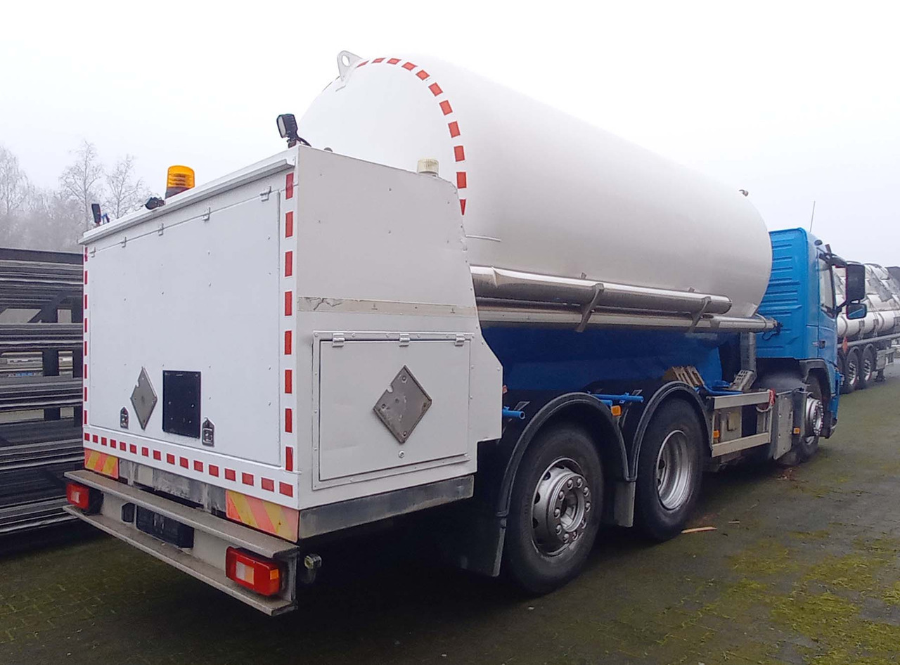 VOLVO Gas tank truck cryogenic used for oxygen, argon, nitrogen. - Грузовик-цистерна: фото 4 VOLVO Gas tank truck cryogenic used for oxygen, argon, nitrogen. - Грузовик-цистерна: фото 4