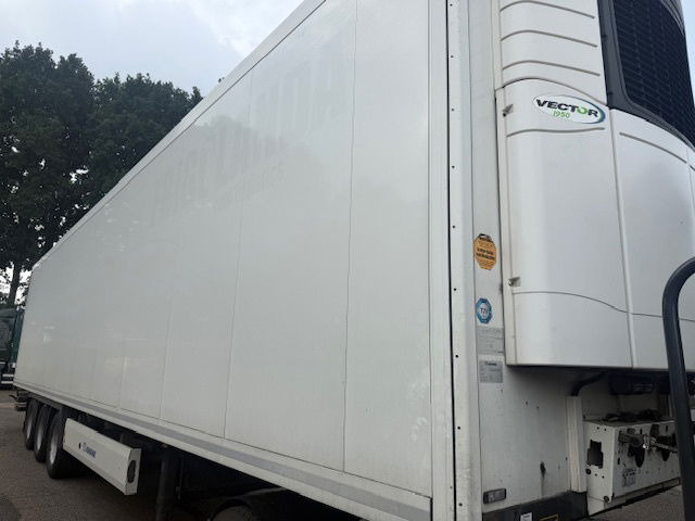 Krone Laadklep 270 hoog 2 Liftassen - Полуприцеп-рефрижератор: фото 3 Krone Laadklep 270 hoog 2 Liftassen - Полуприцеп-рефрижератор: фото 3
