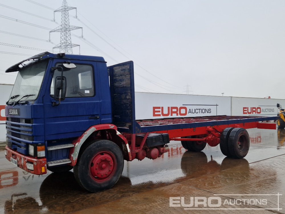 1983 Scania 82M - Грузовик бортовой/ Платформа: фото 1 1983 Scania 82M - Грузовик бортовой/ Платформа: фото 1