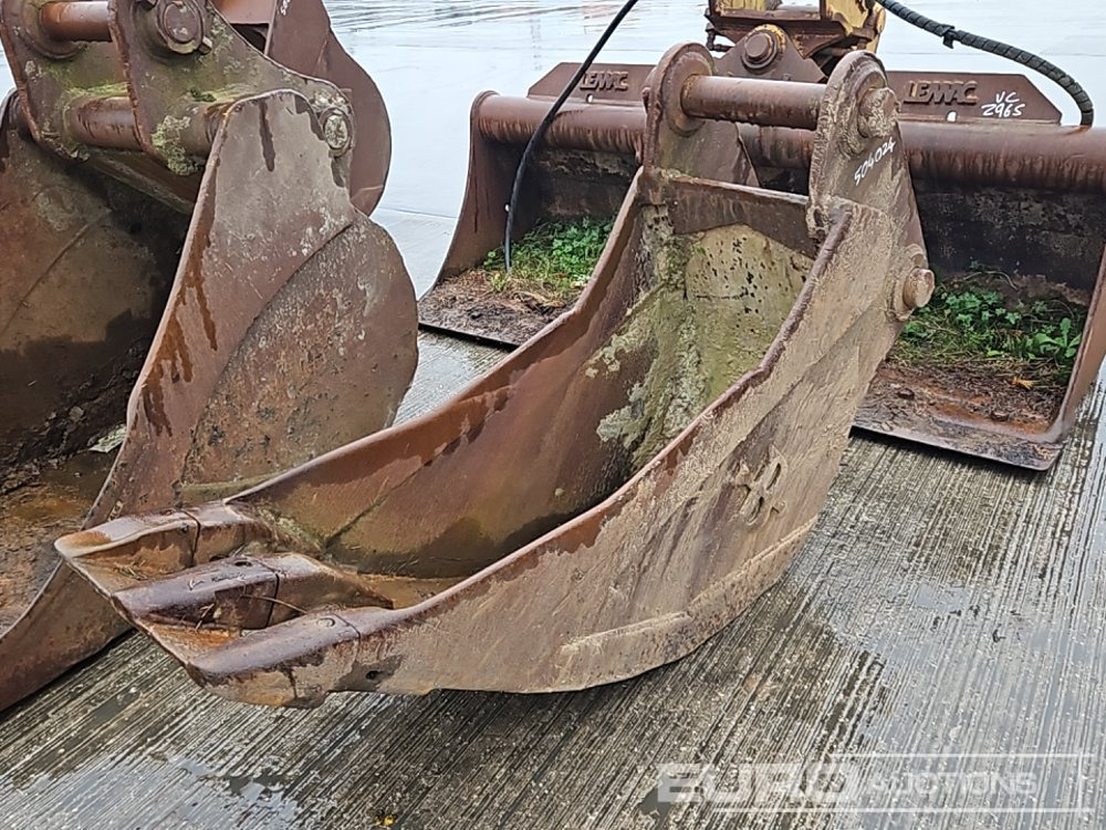 20" Digging Bucket 80mm Pin to suit 20 Ton Excavator - Ковш: фото 1 20" Digging Bucket 80mm Pin to suit 20 Ton Excavator - Ковш: фото 1