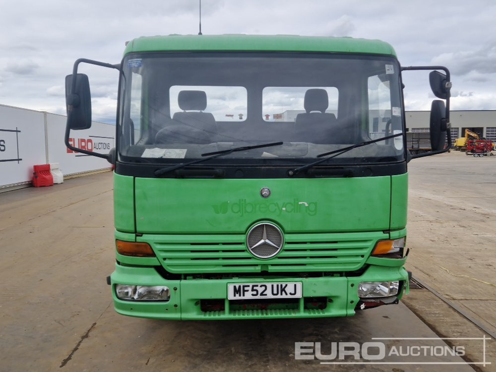 Грузовик-шасси 2002 Mercedes 4x2 Chassis Cab, Manual Gearbox: фото 8