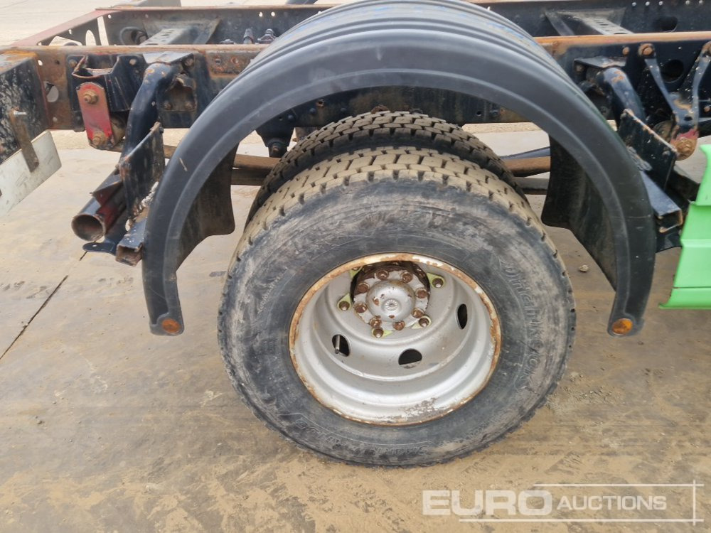 Грузовик-шасси 2002 Mercedes 4x2 Chassis Cab, Manual Gearbox: фото 11