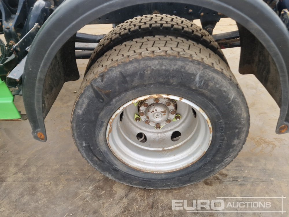 Грузовик-шасси 2002 Mercedes 4x2 Chassis Cab, Manual Gearbox: фото 10