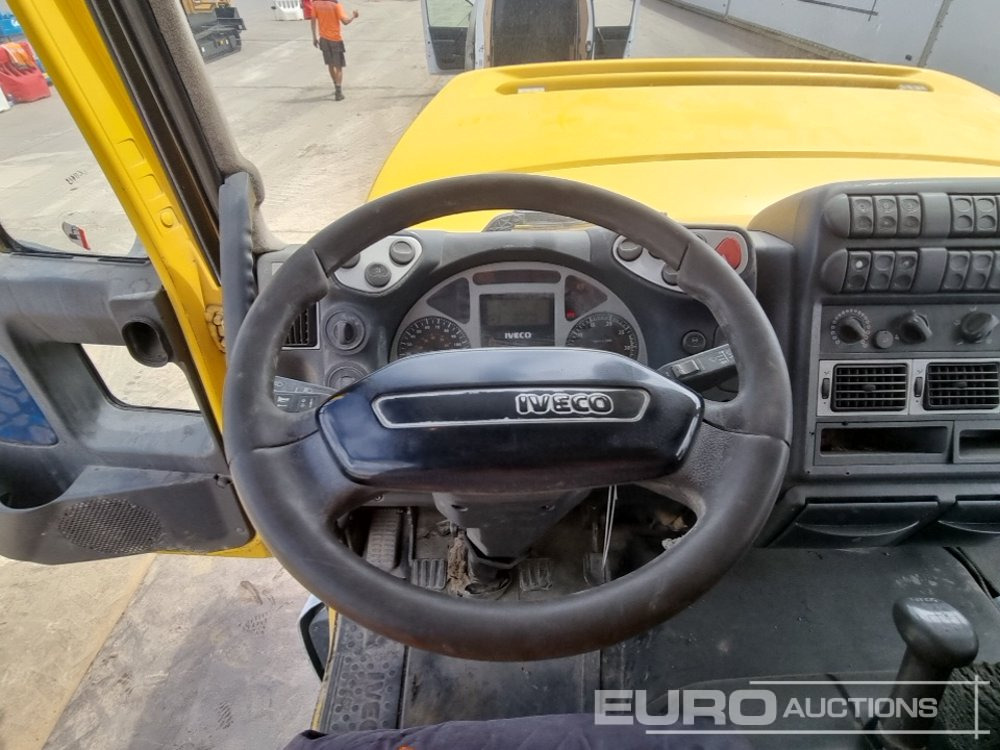 Подметально-уборочная машина 2004 Iveco ML130E18K: фото 37