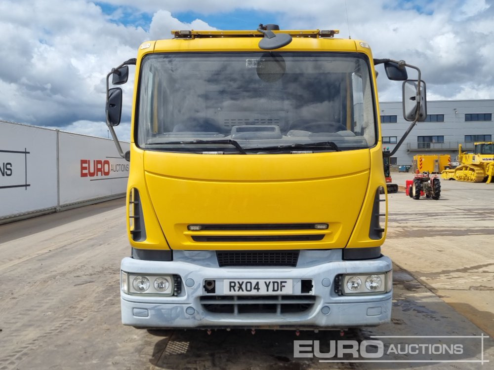 Подметально-уборочная машина 2004 Iveco ML130E18K: фото 8