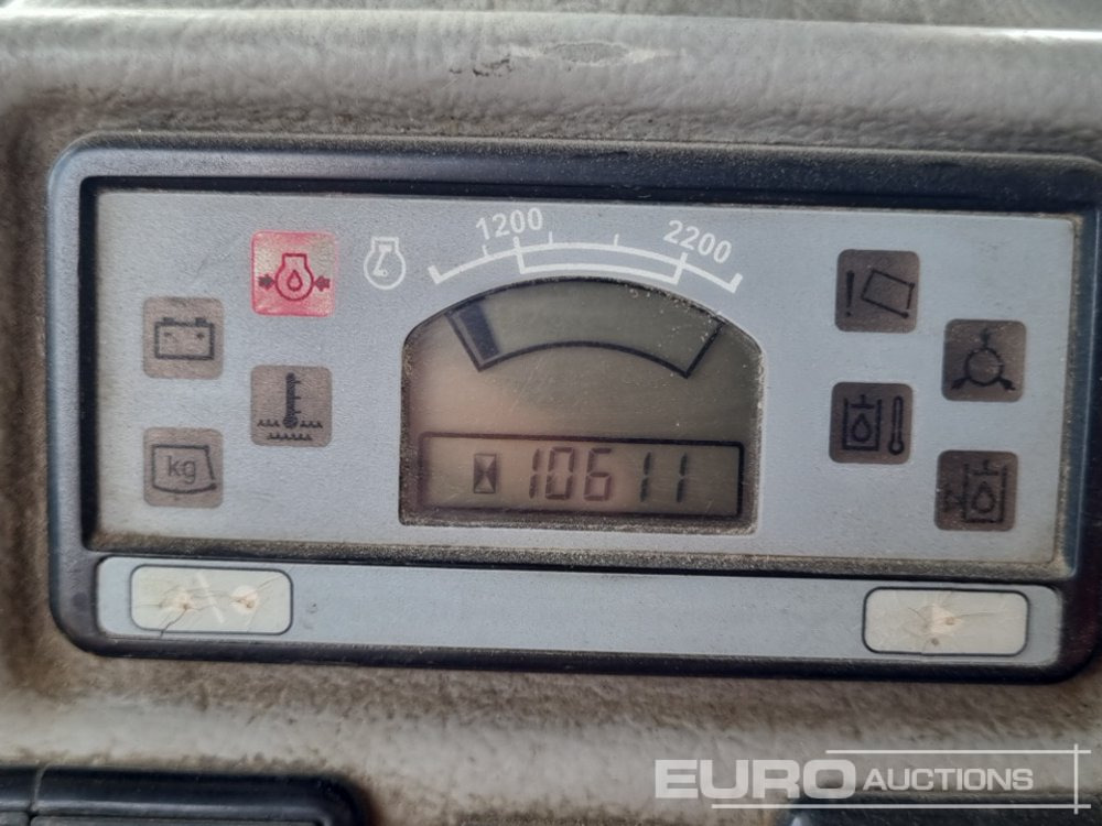 Подметально-уборочная машина 2004 Iveco ML130E18K: фото 36