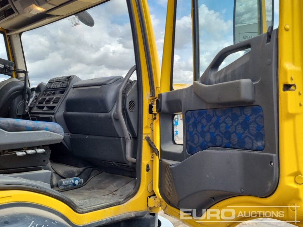 Подметально-уборочная машина 2004 Iveco ML130E18K: фото 24