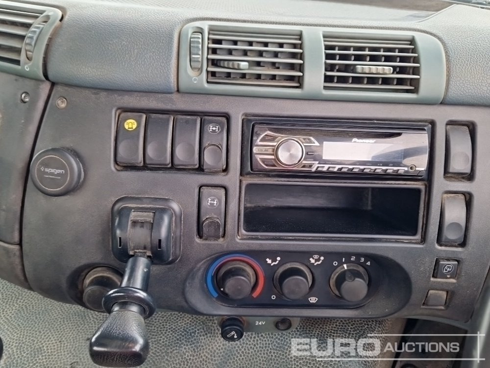 Автобетоносмеситель 2006 DAF CF75.360: фото 21