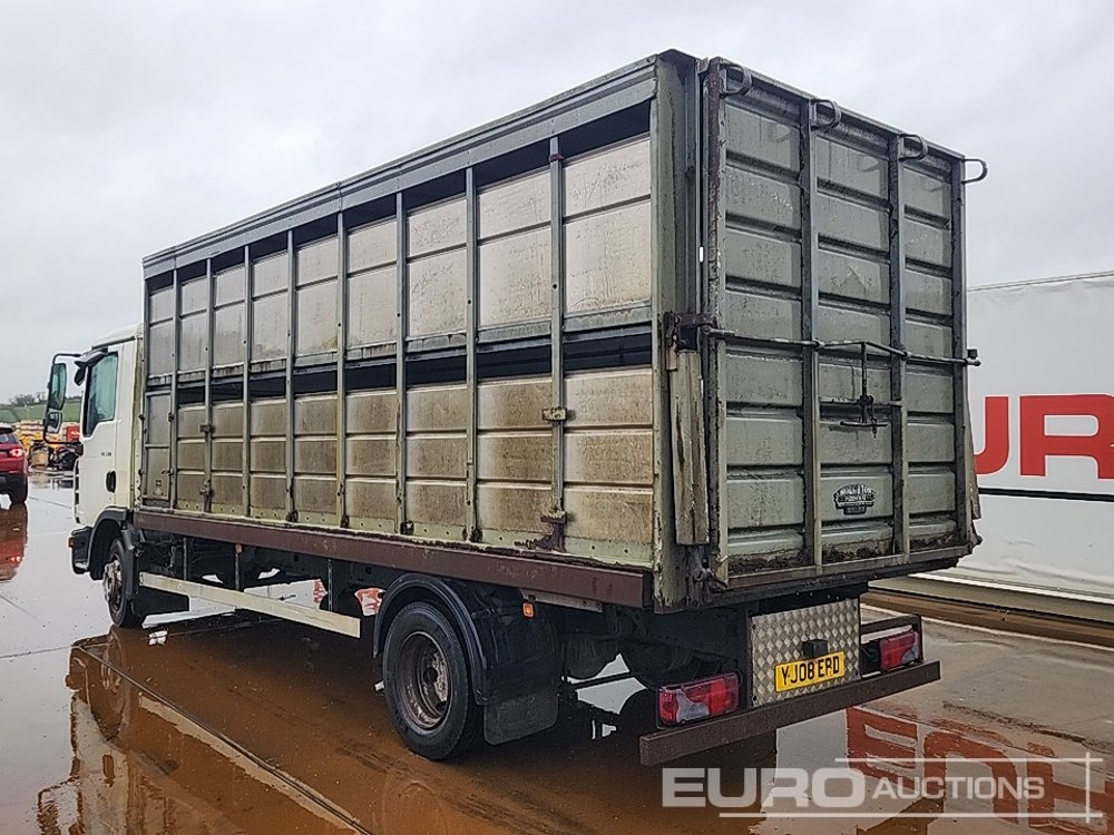 2008 MAN TGL7.180 - Грузовик для перевозки животных: фото 3 2008 MAN TGL7.180 - Грузовик для перевозки животных: фото 3