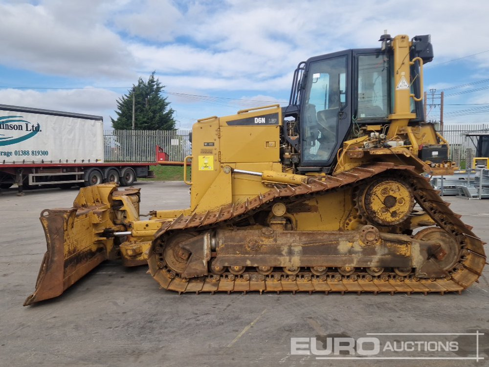 2010 CAT D6N LGP - Бульдозер: фото 2 2010 CAT D6N LGP - Бульдозер: фото 2